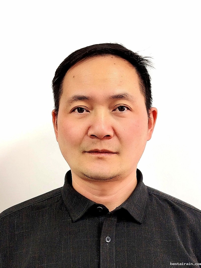 何迎